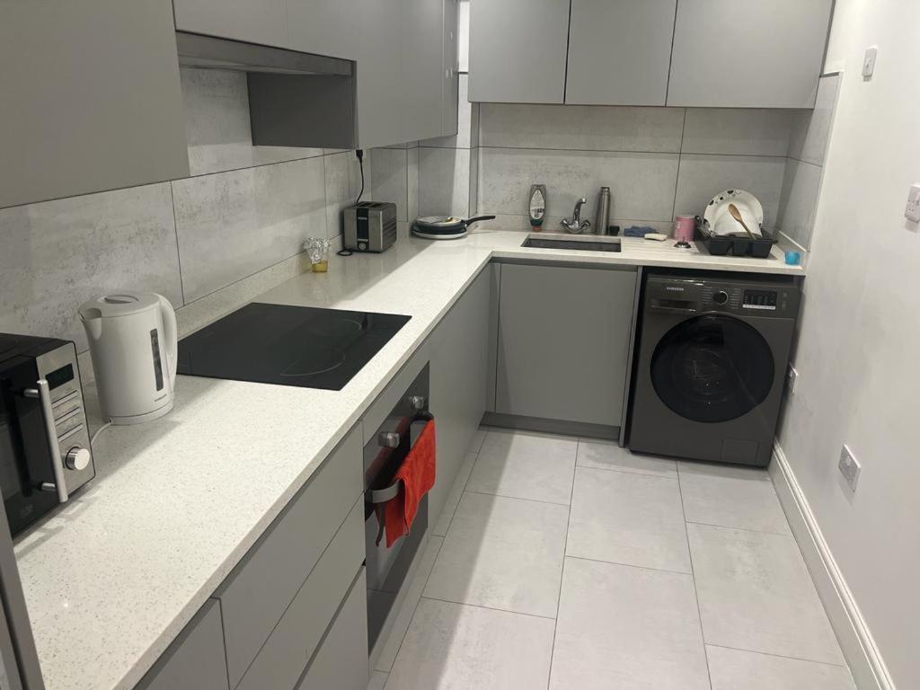 Appartement Amazing Flat 2 In Battersea à Londres Extérieur photo
